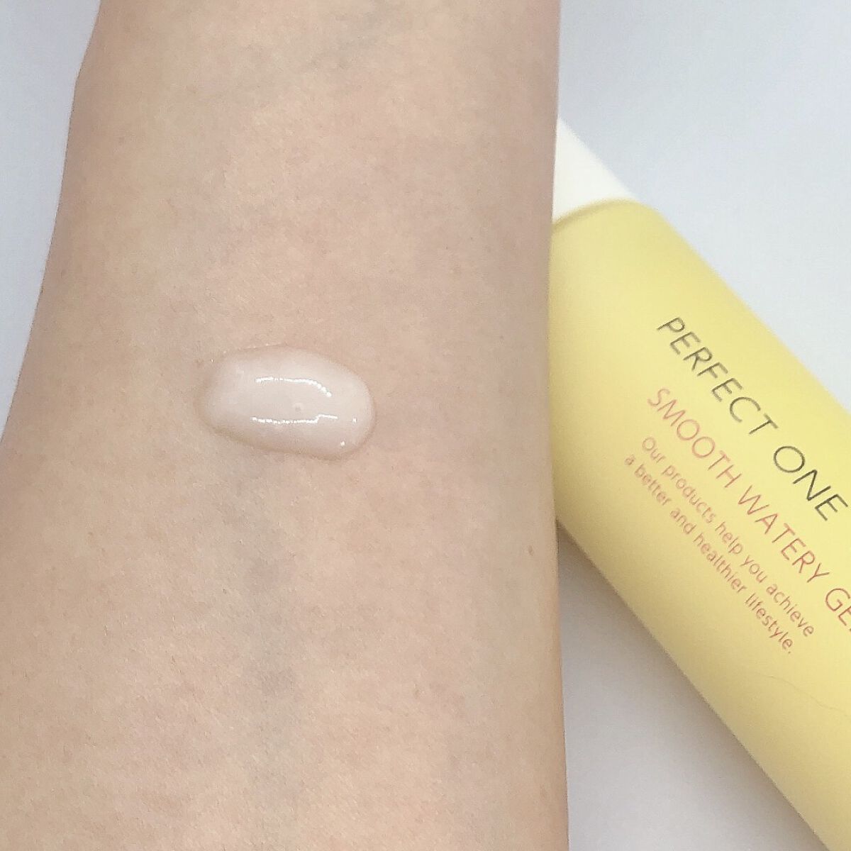 パーフェクトワンフォーカス スムースウォータリージェル/PERFECT ONE  FOCUS/オールインワン化粧品を使ったクチコミ（3枚目）