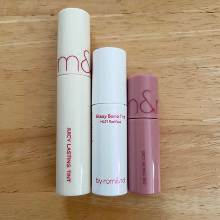アンドバイロムアンド グラッシーボムティント/&nd by rom&nd/リップティントを使ったクチコミ(5枚目)
