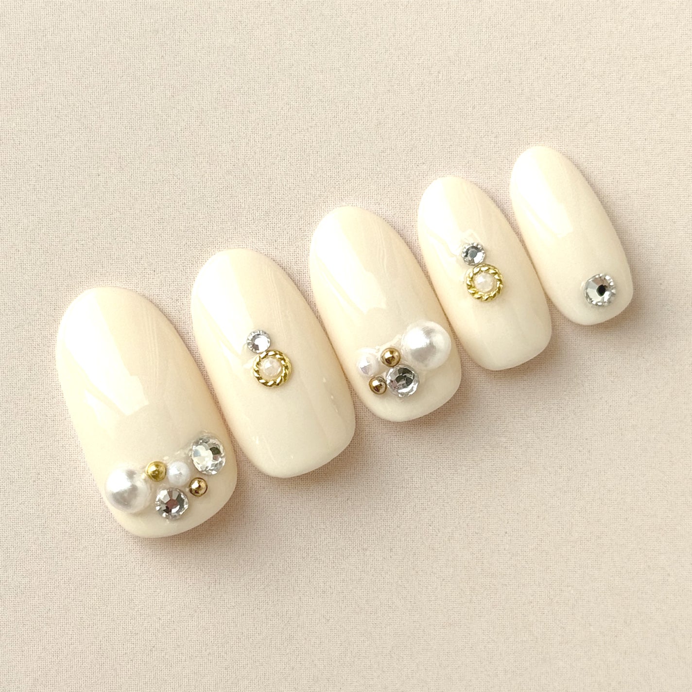 Miliea ミリア ジュエリーストーンネイルシール 全16種類 MIL-17