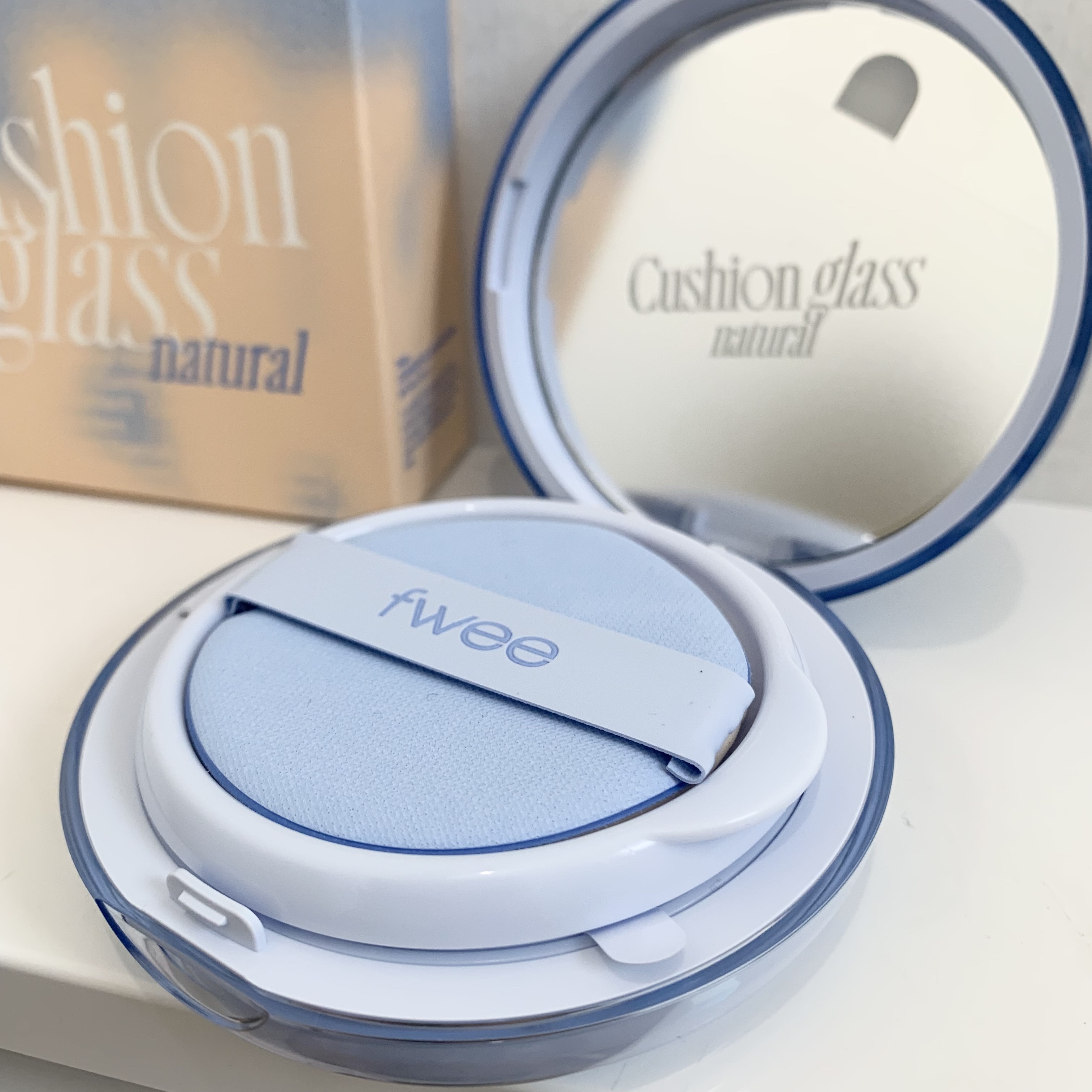 フィー クッションガラス ナチュラル 02 ヌードガラス/fwee/クッションファンデーションを使ったクチコミ（3枚目）