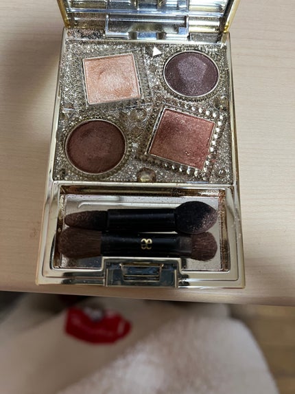 エレガンス ヌーヴェル アイズ/Elégance/アイシャドウパレットを使ったクチコミ(1枚目)