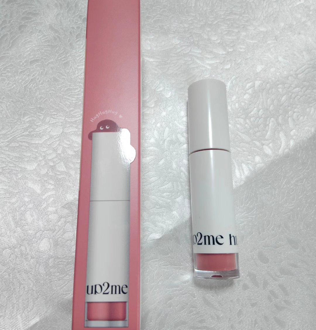 アップトゥーミー　ハグマイリップ　カラーロックプランパー/up2me/リッププランパーを使ったクチコミ（3枚目）