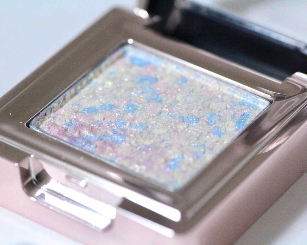 グリッタープリズム シャドウ/MISSHA/グリッターを使ったクチコミ(2枚目)
