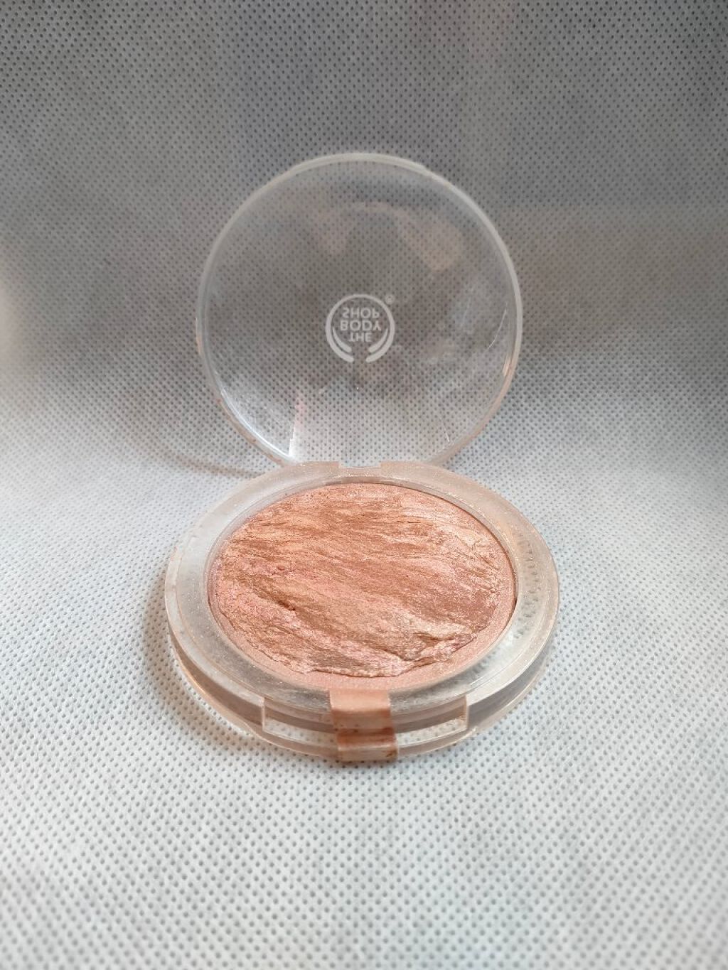 ブロンズシェードウォームグロー/THE BODY SHOP/パウダーチークを使ったクチコミ（3枚目）