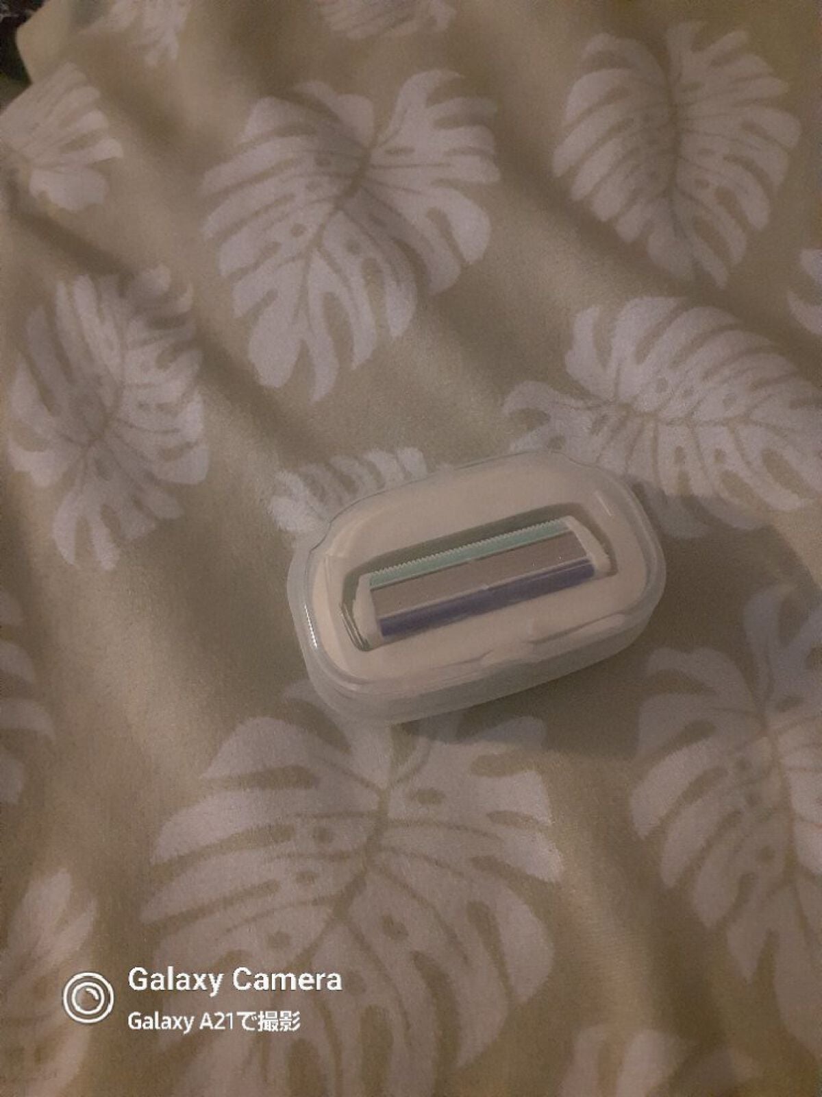 イントゥイション 敏感肌用 ホルダー (刃付き)+替刃1コ/イントゥイション/シェーバーを使ったクチコミ(1枚目)