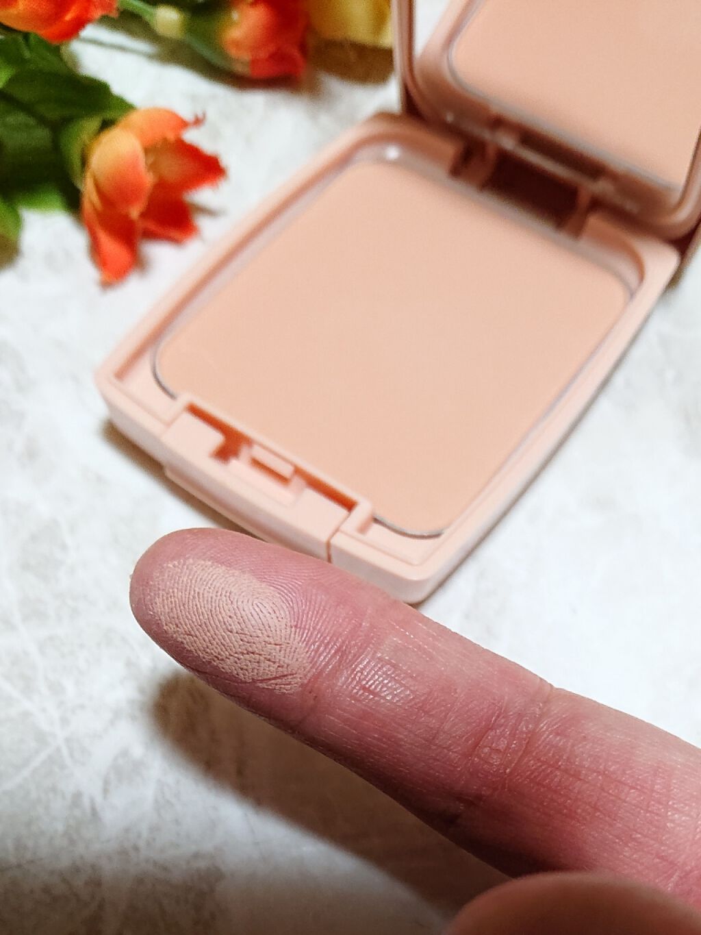 24 ミネラルモイストパウダーファンデ/24h cosme/パウダーファンデーションを使ったクチコミ(3枚目)