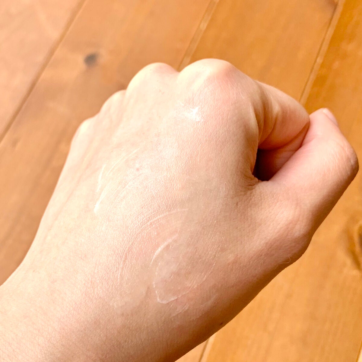 ファーミングDMAEモイスチャライザー/DERMA-E/フェイスクリームを使ったクチコミ(4枚目)