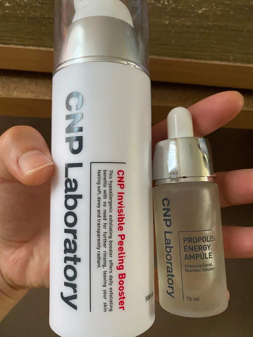 トマト on LIPS 「CNPピーリングブースター🌟(左)お肌がツルツルになります!こ..」(1枚目)