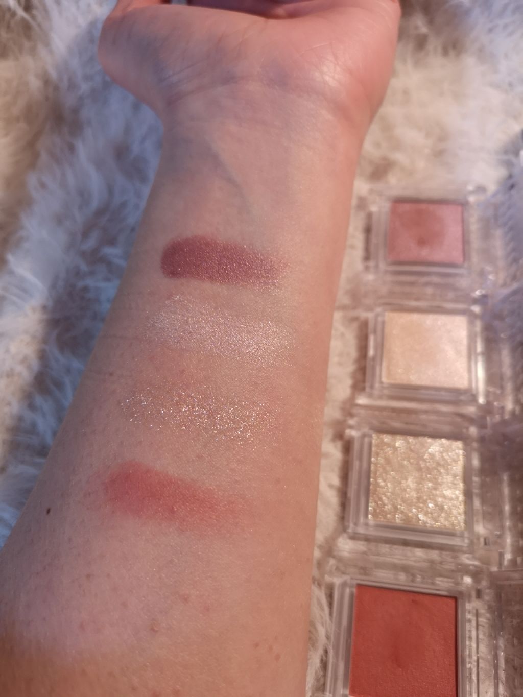 シングルカラーアイシャドウ/CEZANNE/単色アイシャドウを使ったクチコミ（3枚目）