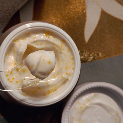 mcgroupakiko on LIPS 「人より皮膚が薄い層で何もしないでいると笑うたびに目頭に小皺が。..」(4枚目)