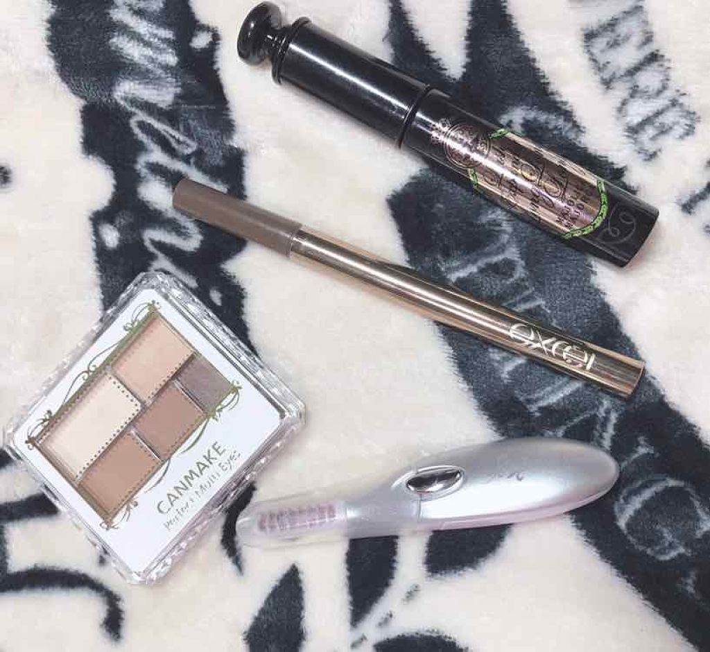 パーフェクトマルチアイズ/キャンメイク/アイシャドウパレットを使ったクチコミ（3枚目）