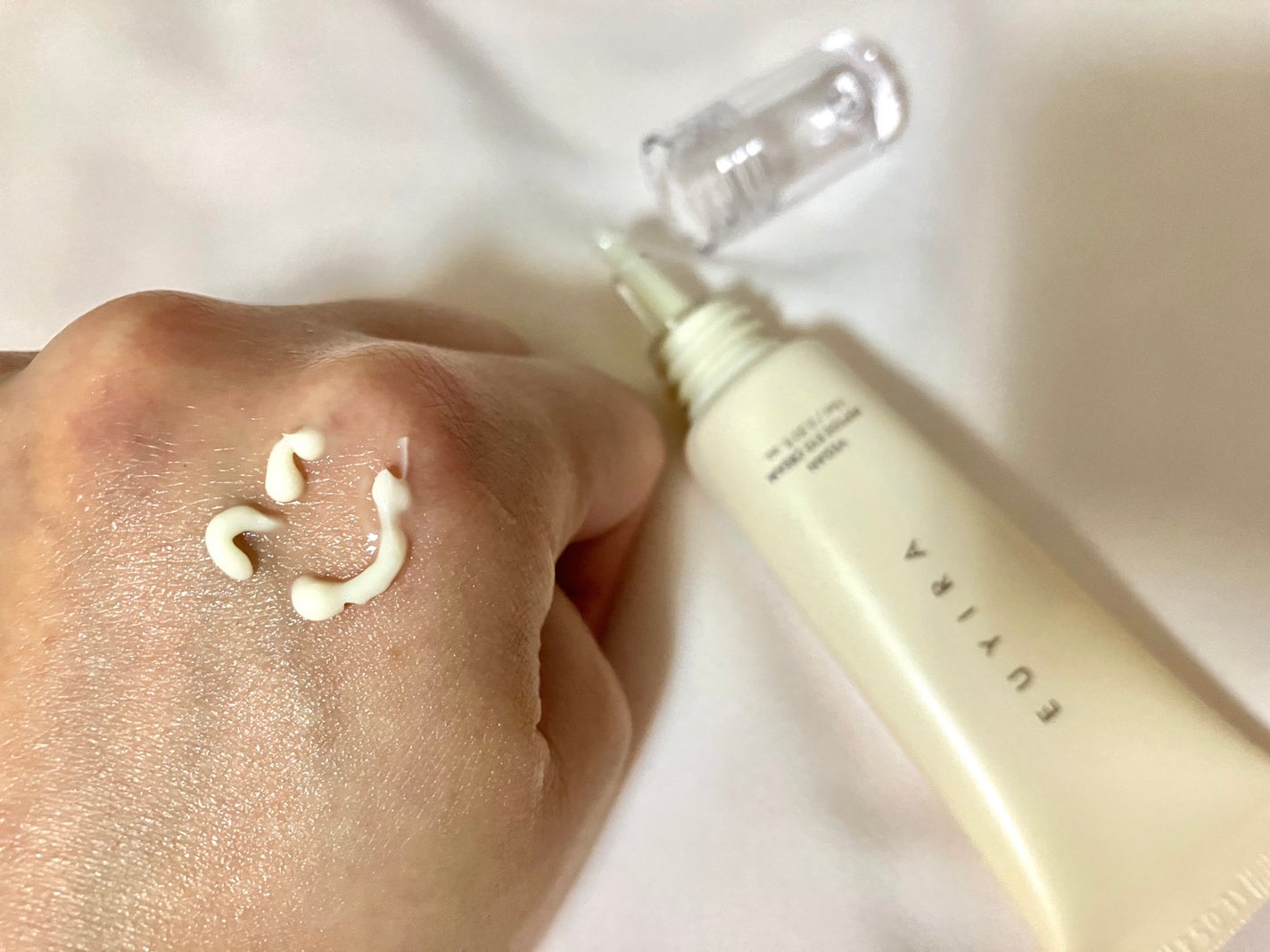 ヴィーガンペプチド アイクリーム/EUYIRA/アイケア・アイクリームを使ったクチコミ(3枚目)