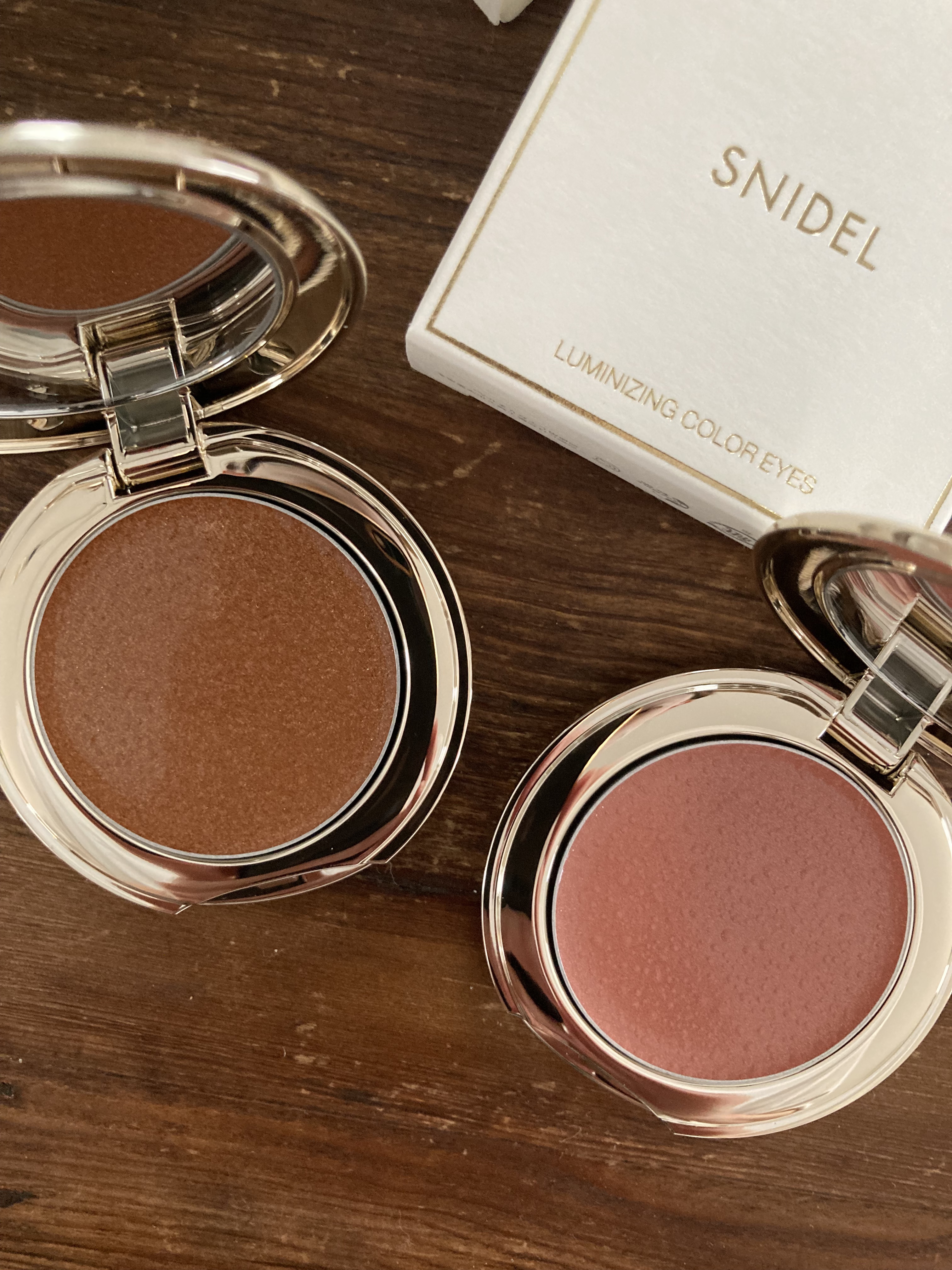 ルミナイジング カラー アイズ EX02 Into the Sun/SNIDEL BEAUTY/ジェル・クリームアイシャドウを使ったクチコミ（1枚目）