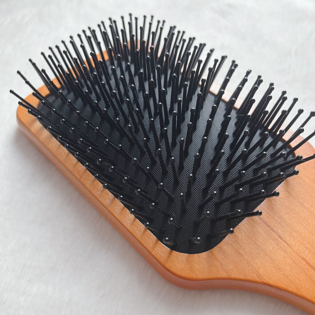 マペペ ふかふかクッションのパドルブラシのクチコミ「LIPSでの購入品✨✨

✼••┈┈••✼••┈┈••✼••┈┈••✼••┈┈••✼

マペペ.....」（3枚目）