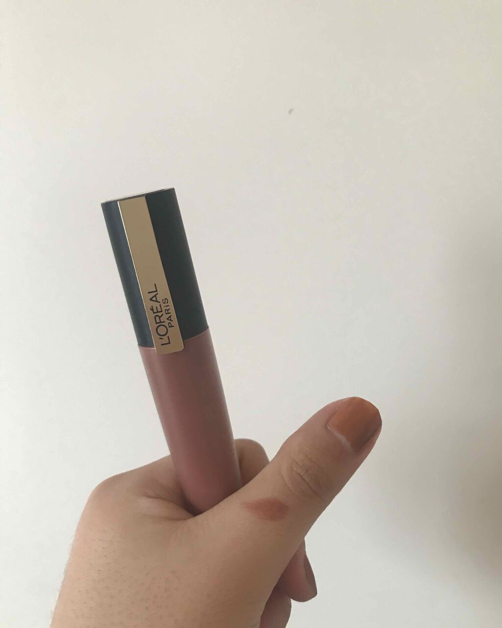 ルージュシグネチャー /ロレアル パリ/リップグロスを使ったクチコミ(1枚目)