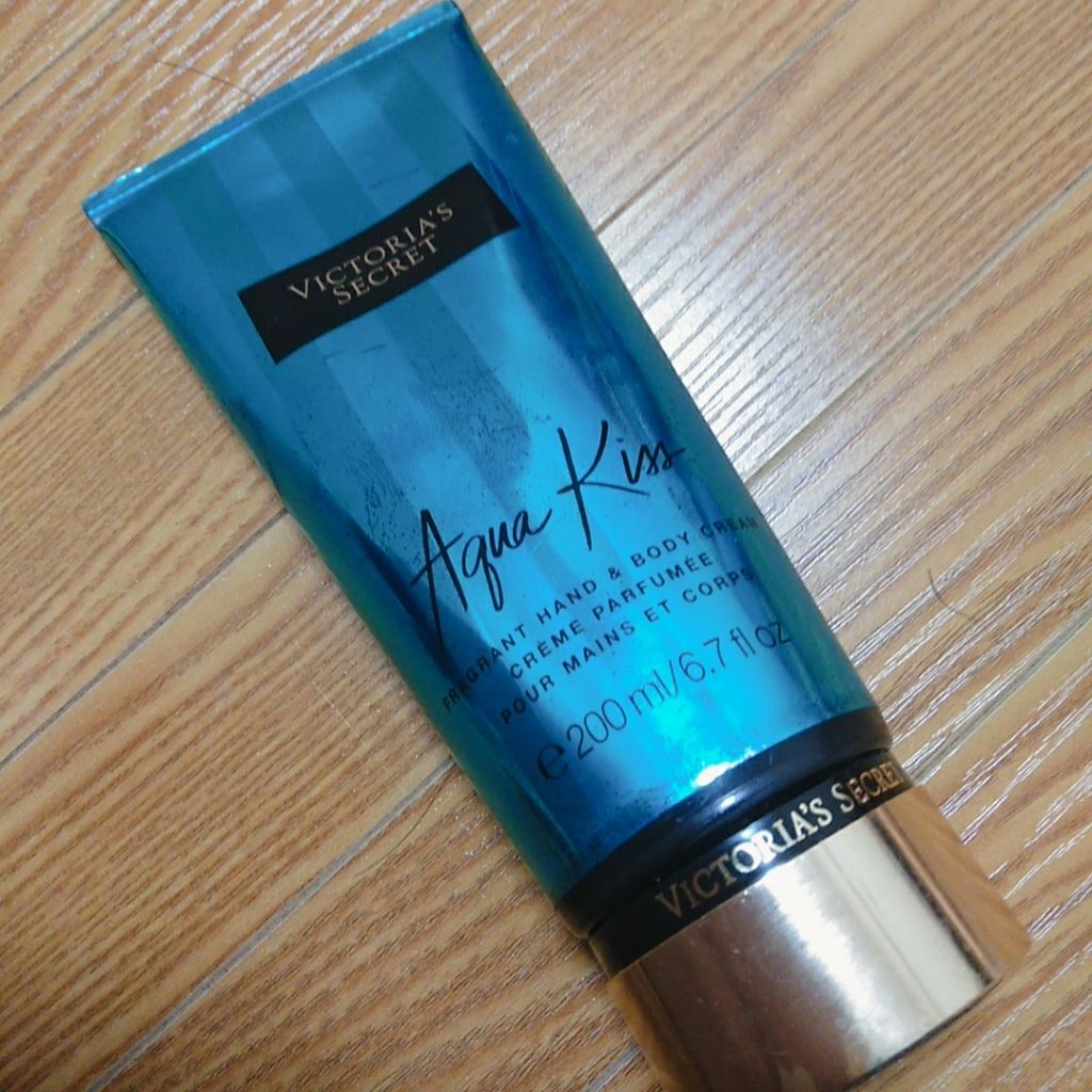 fresh_make_qkoc on LIPS 「VICTORIA’SSECRETのハンドクリームです💕ハワイで..」(1枚目)