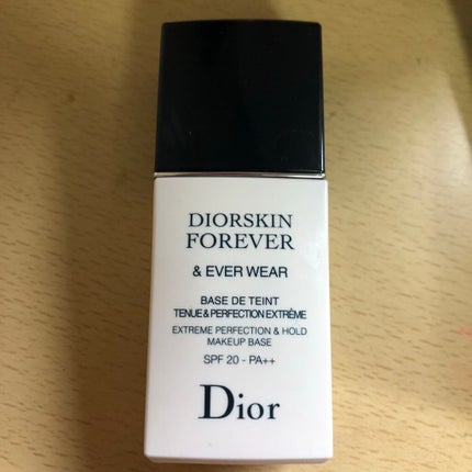 ディオールスキン フォーエヴァー&エヴァー ベース SPF20/PA++/Dior/化粧下地を使ったクチコミ(1枚目)