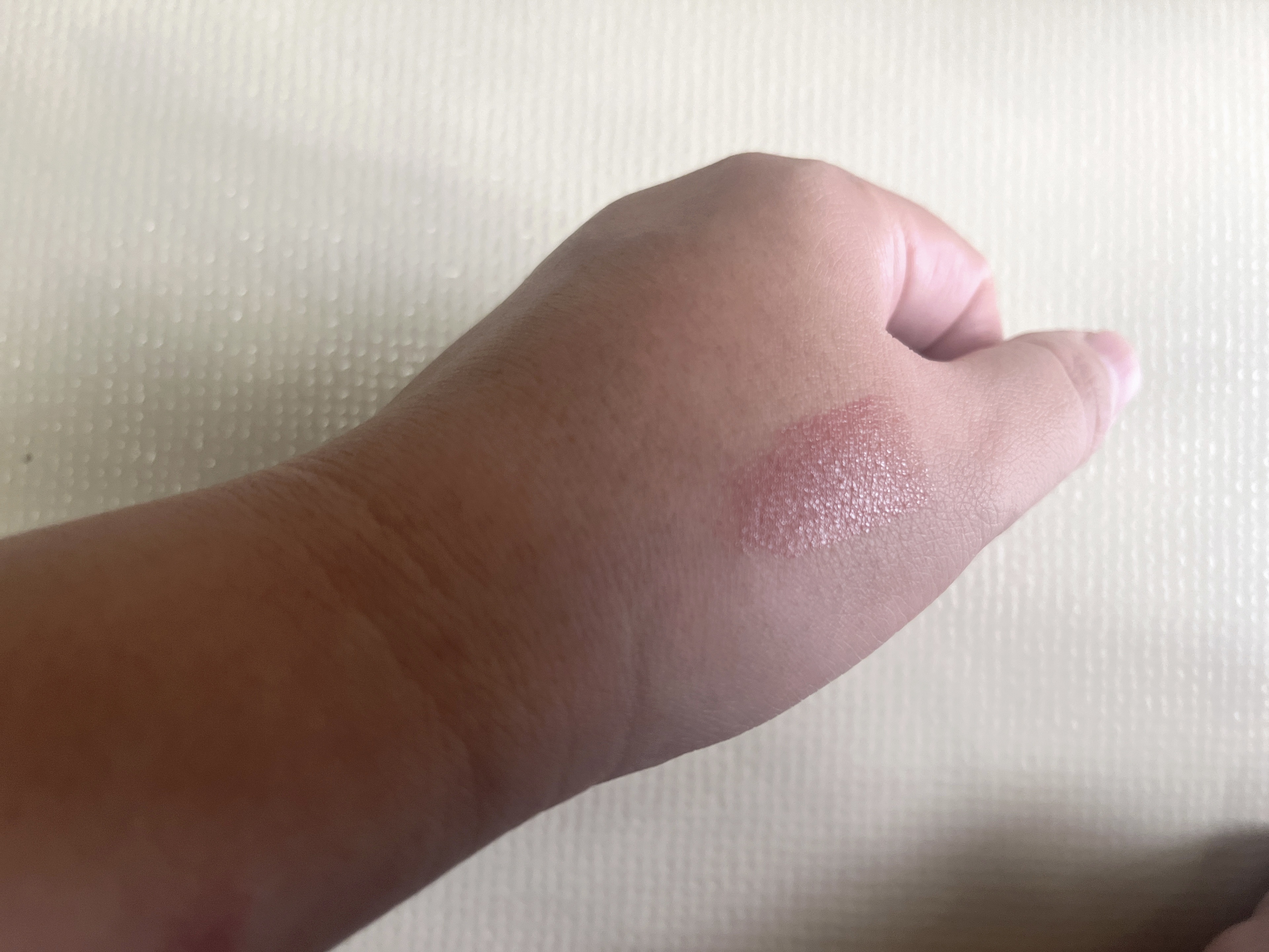 センシュアル ヌードバーム/HERA/リップバームを使ったクチコミ（3枚目）