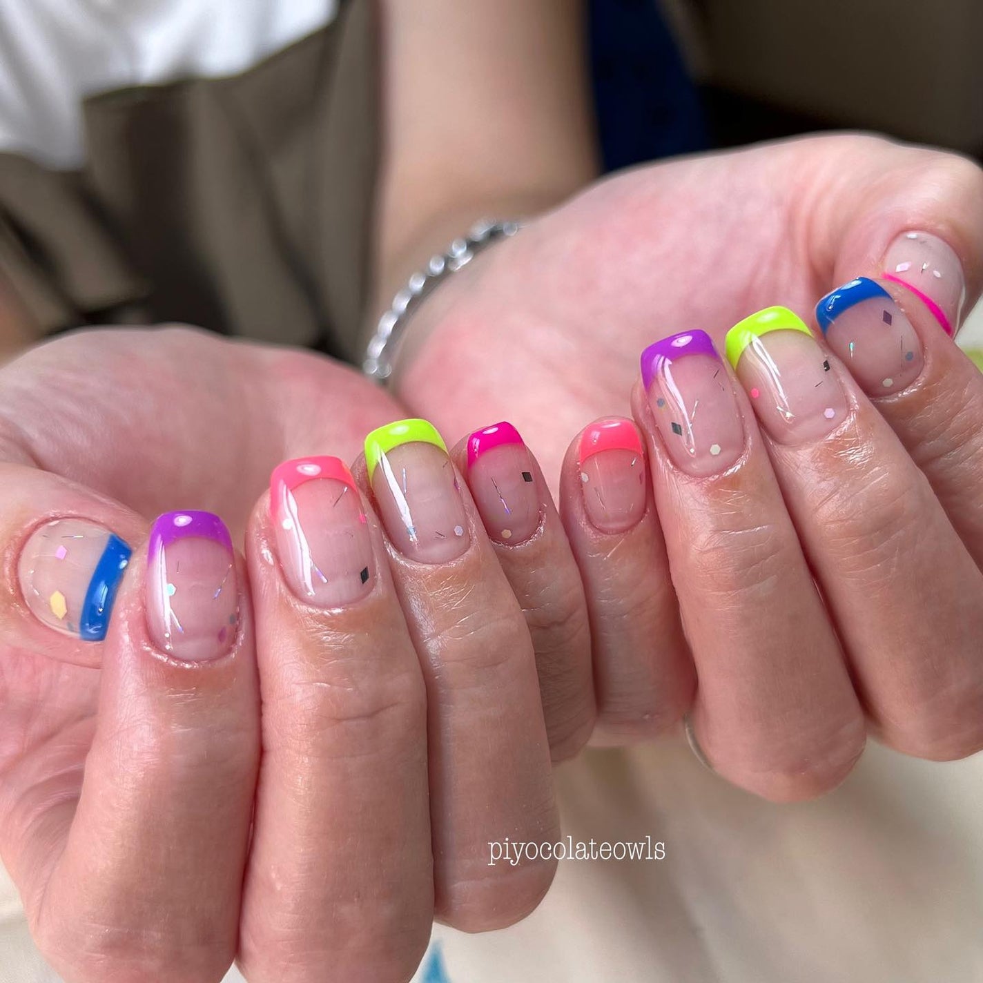 ぴよこれいと あうるす on LIPS 「ネオコレクションさん(@neocolle_gram)のネオンジ..」(4枚目)