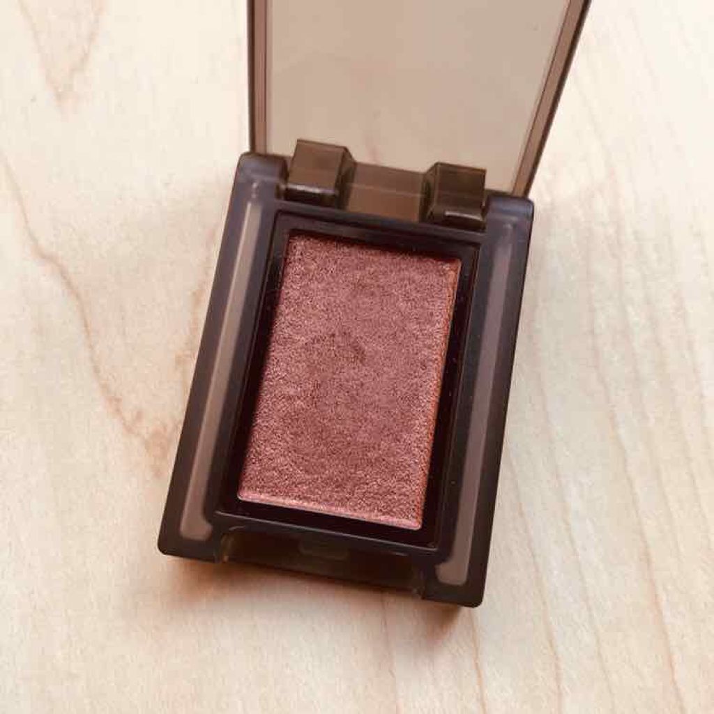 セルヴォーク ヴォランタリー アイズ/Celvoke/単色アイシャドウを使ったクチコミ(1枚目)