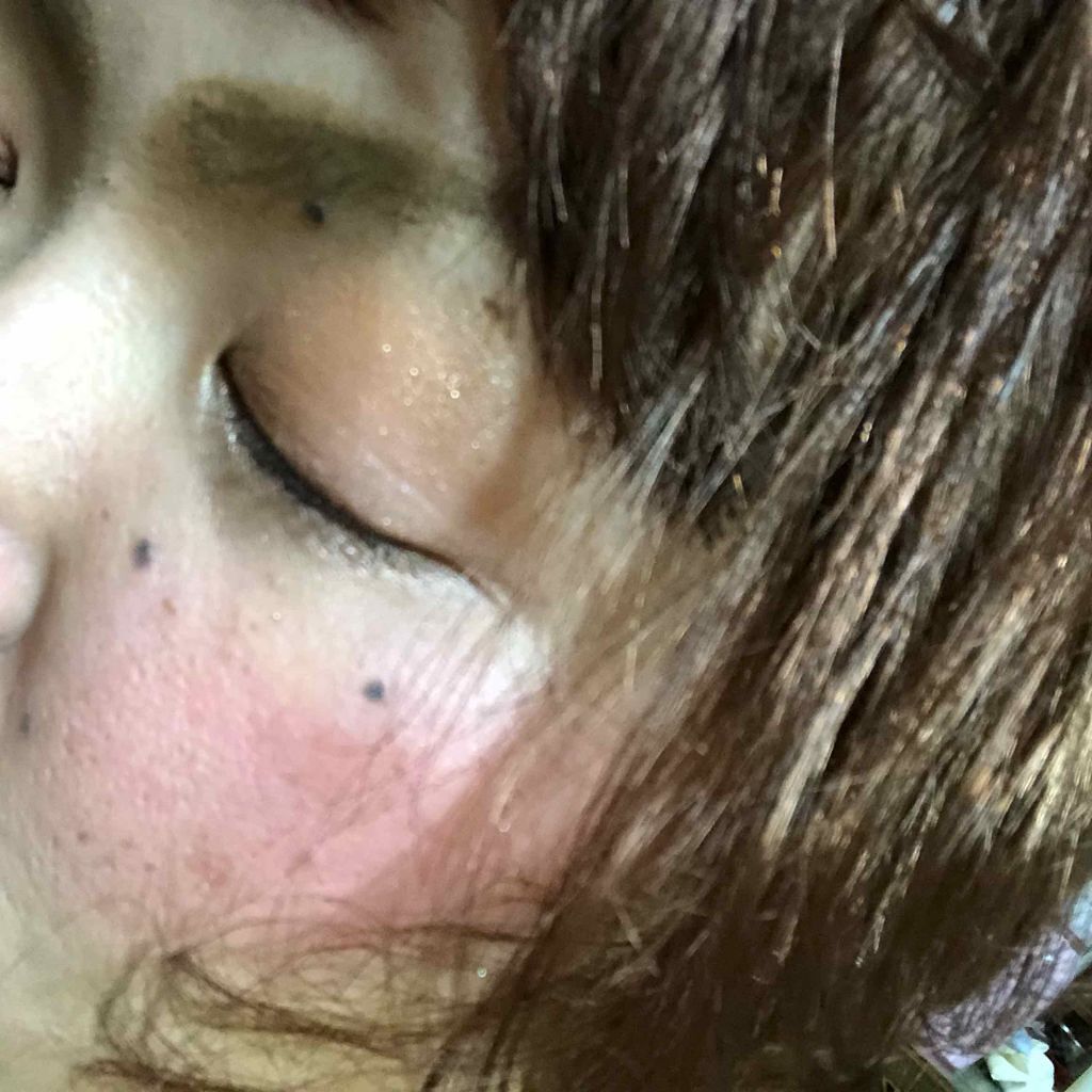 クレヨンタッチミー TMカラフルメイククレヨン/セリア/スティックアイシャドウを使ったクチコミ（2枚目）