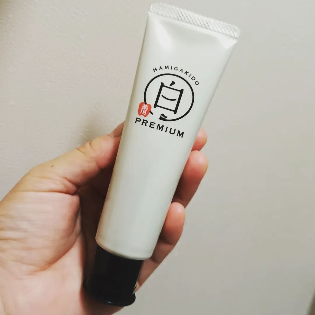 歯磨き堂 薬用ホワイトニングペースト プレミアム/歯磨き堂/歯磨き粉を使ったクチコミ(2枚目)