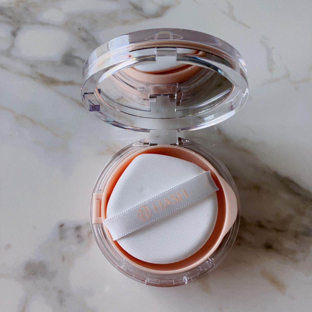 デューイーグロー フィッティング クッション/HASH/クッションファンデーションを使ったクチコミ(3枚目)