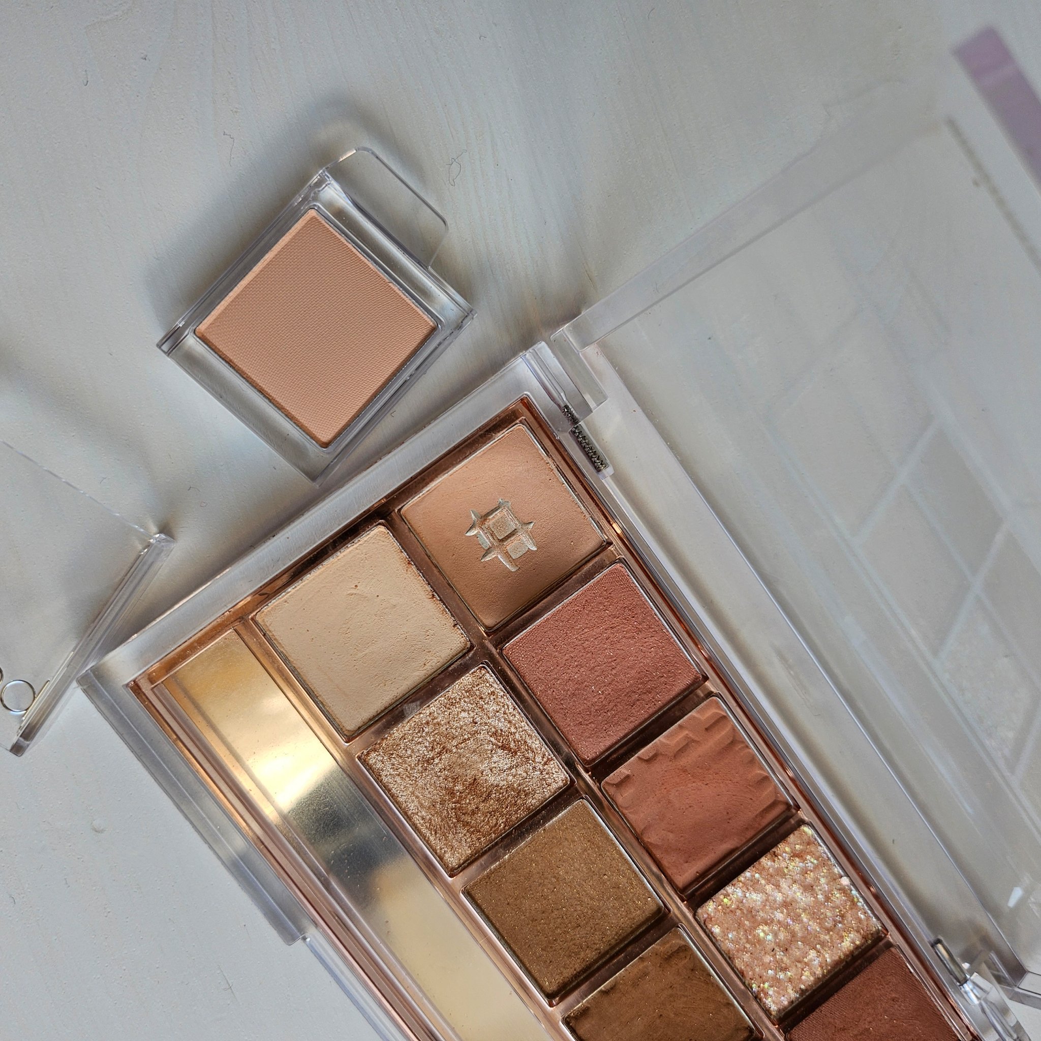 プロ アイ パレット/CLIO/アイシャドウパレットを使ったクチコミ（2枚目）