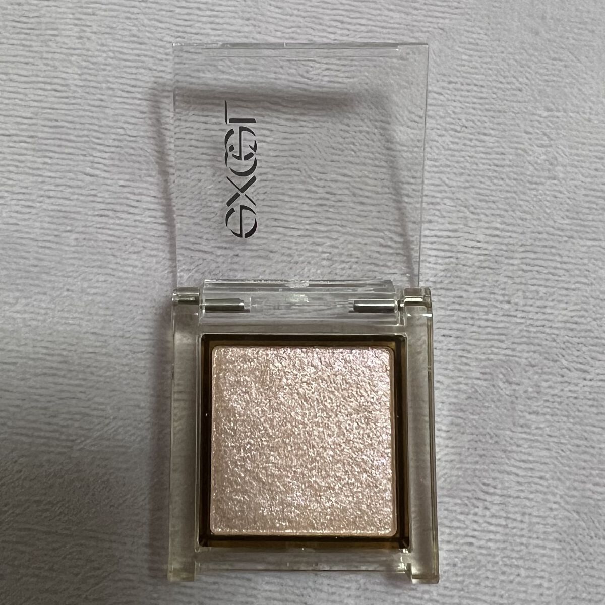 アイプランナー S03 ピンキズム/excel/単色アイシャドウを使ったクチコミ（2枚目）