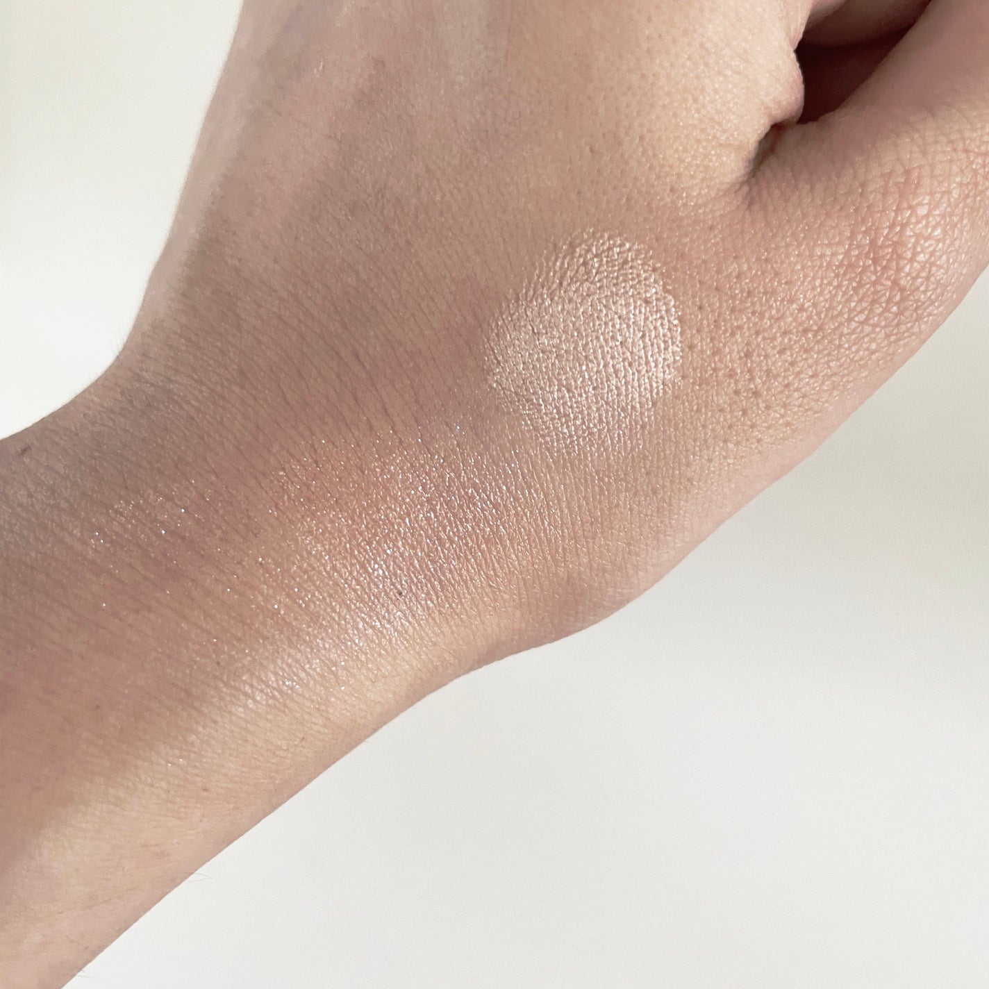 N&D パールハイライト/aZTK/パウダーハイライトを使ったクチコミ(3枚目)