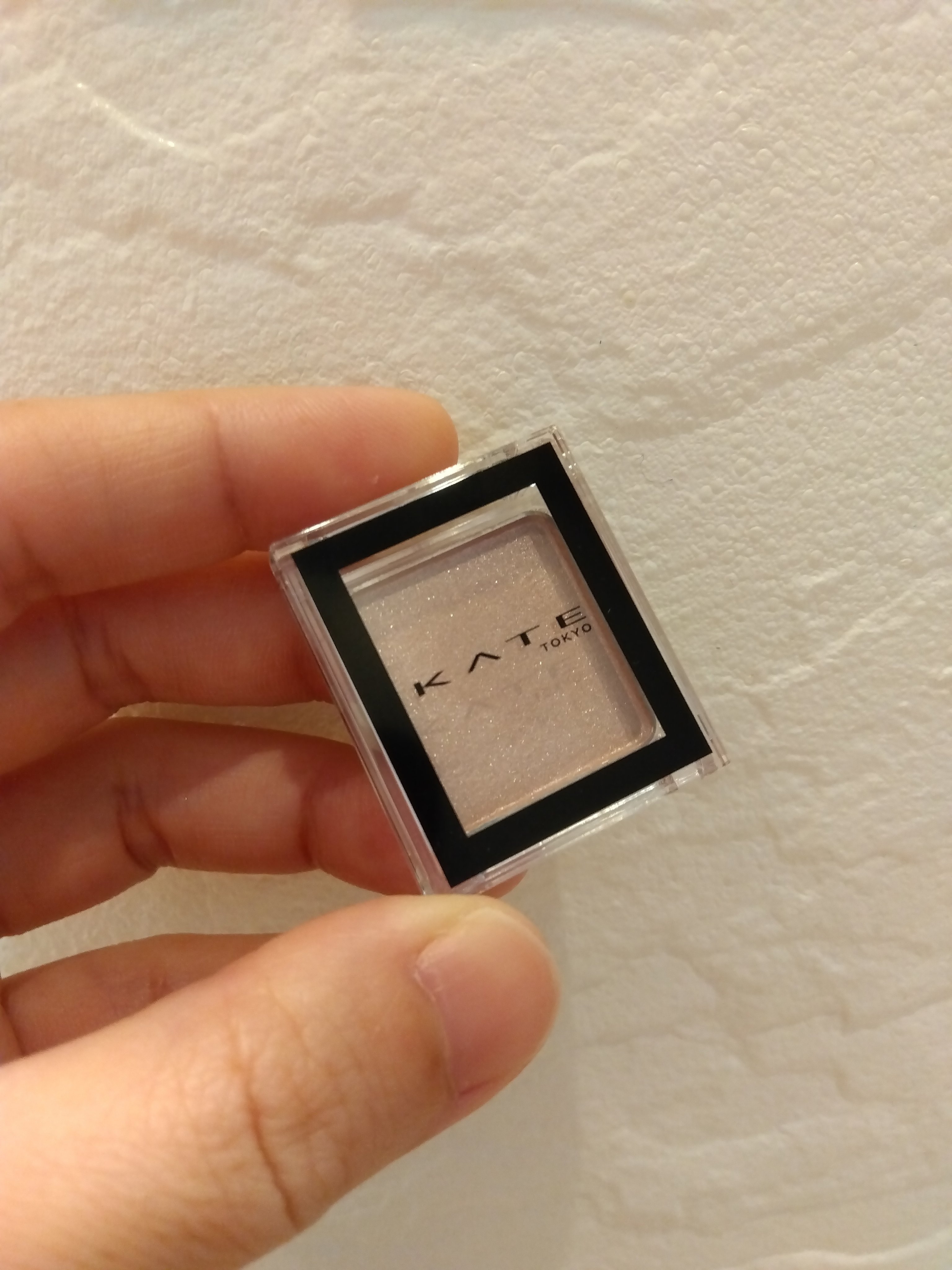 ケイト ザ アイカラー 066 ロゼピンク/KATE/単色アイシャドウを使ったクチコミ（2枚目）