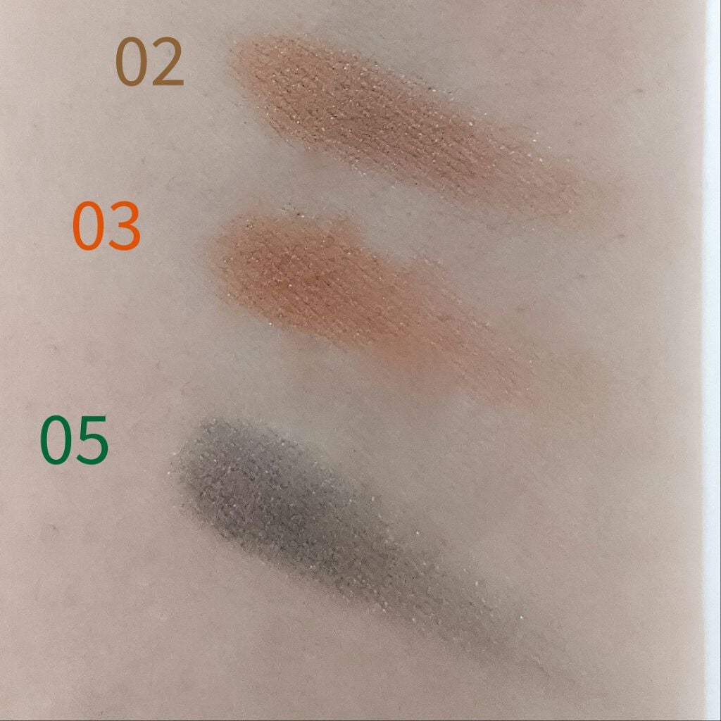 マージングカラーアイズ/LUNASOL/単色アイシャドウを使ったクチコミ(3枚目)