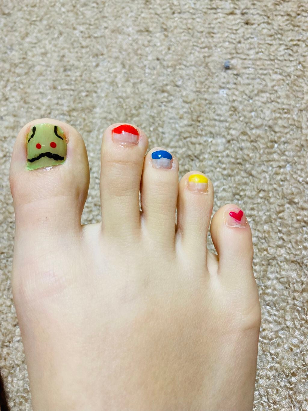 サンリオネイル/DAISO/マニキュアを使ったクチコミ(1枚目)