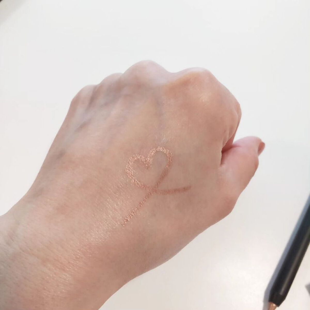 カラーリングソフトアイライナー/uneven/ペンシルアイライナーを使ったクチコミ（3枚目）