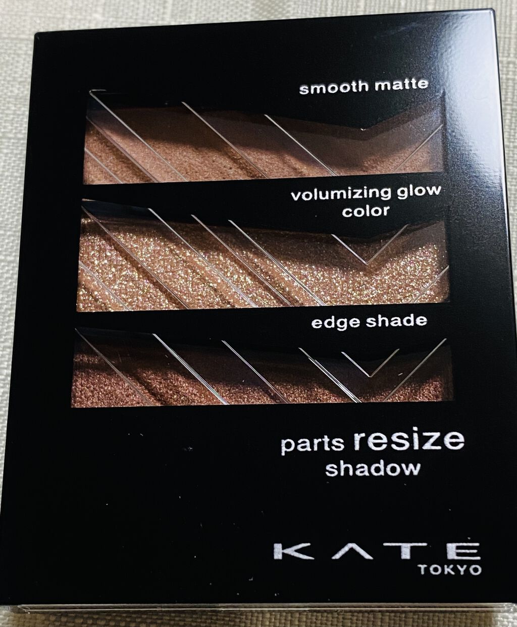 パーツリサイズシャドウ/KATE/アイシャドウパレットを使ったクチコミ（3枚目）