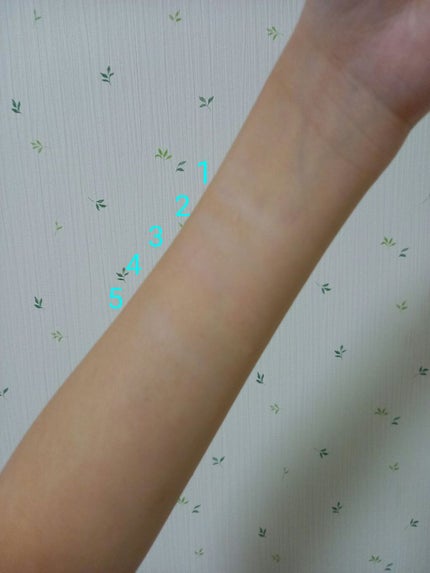 マルチカラーフェイスパウダー/Dolly Angel/プレストパウダーを使ったクチコミ(9枚目)