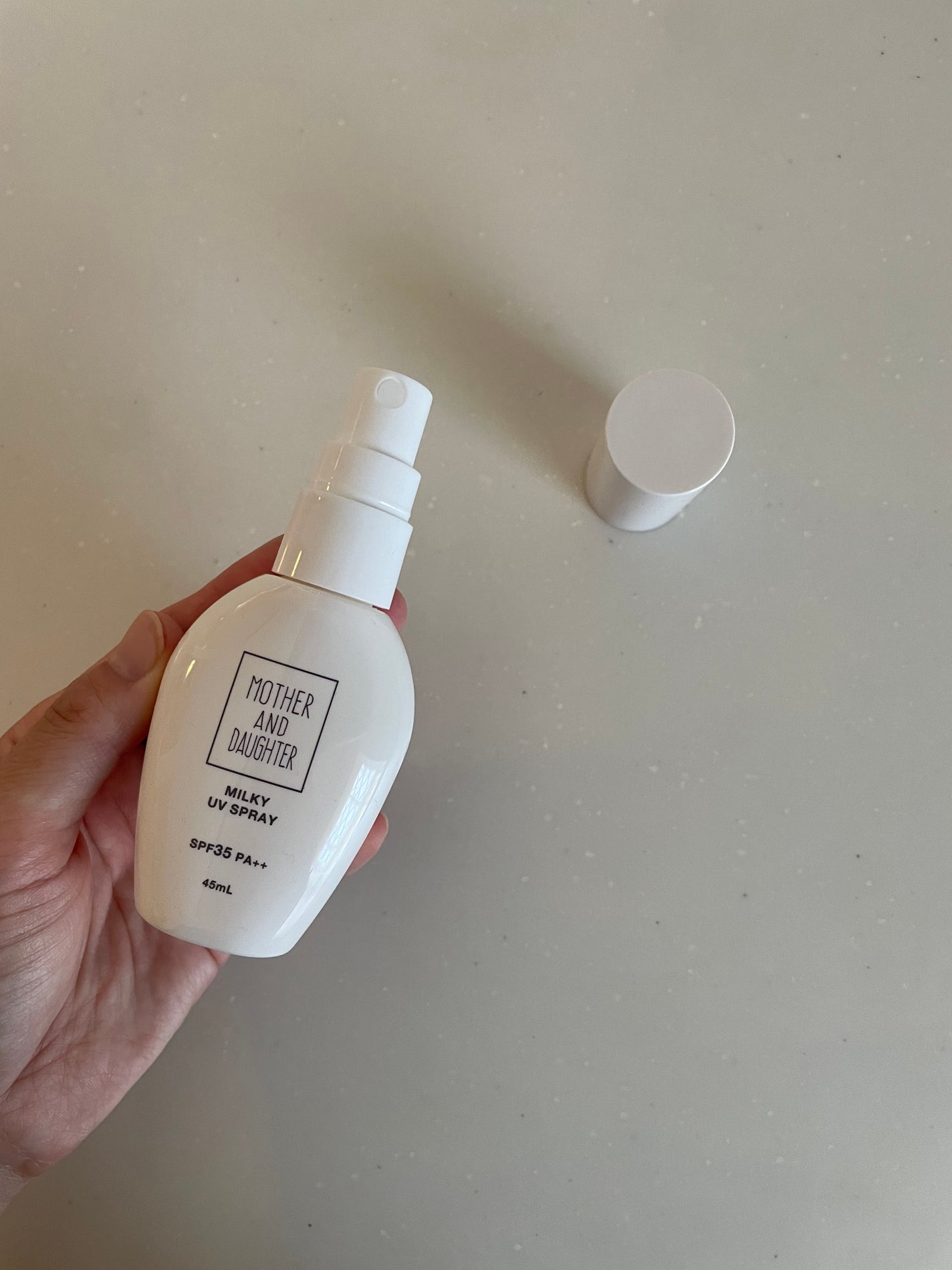 M&D ミルキーUVスプレー/Mother&Daughter/日焼け止めミスト・スプレーを使ったクチコミ(3枚目)