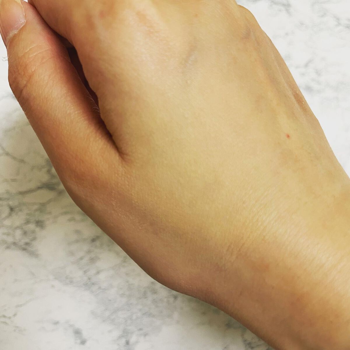 タトゥーウォータープルーフスカーコンシーラー/フォレンコス/リキッドコンシーラーを使ったクチコミ(5枚目)