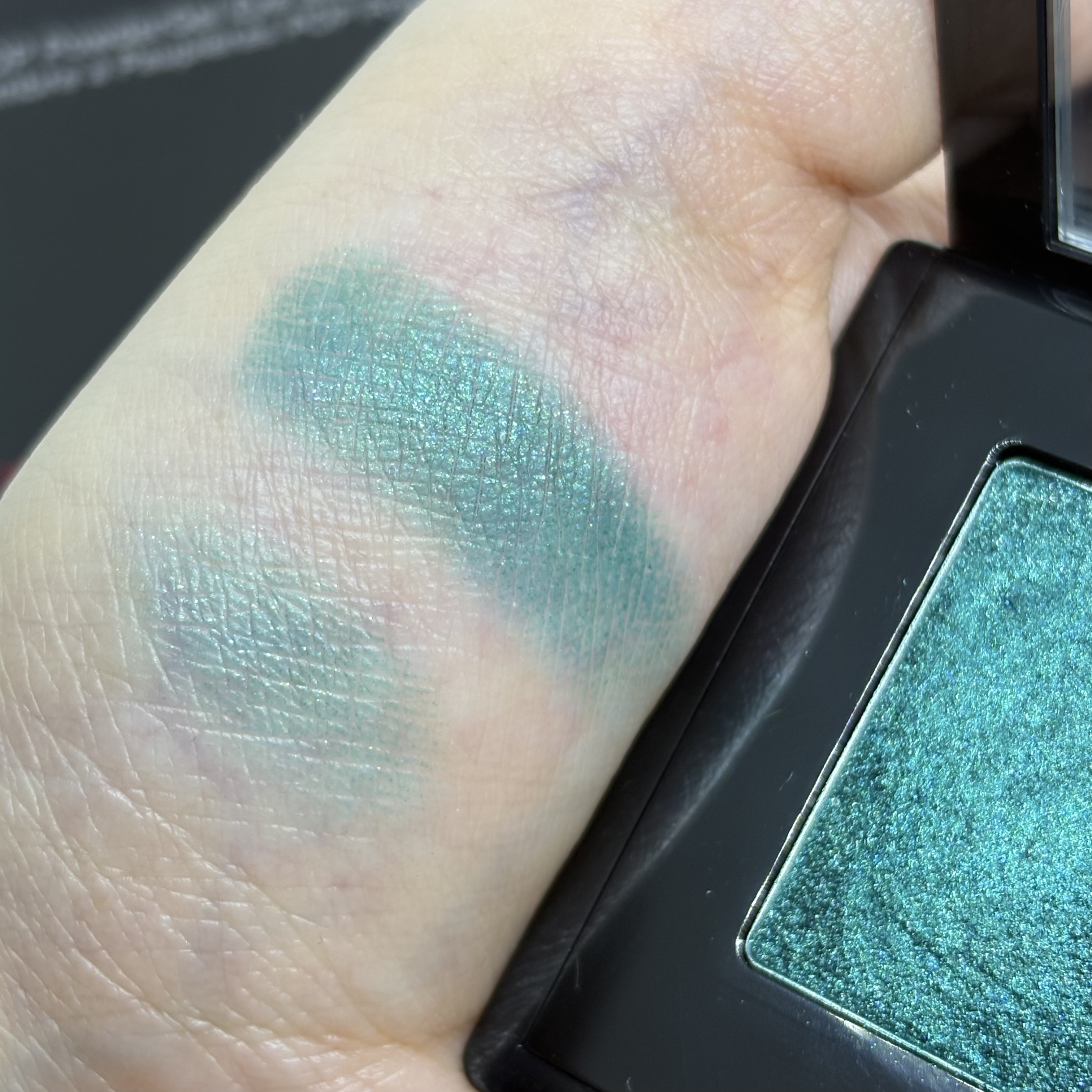 ポップ パウダージェル アイシャドウ 16 Zawa-Zawa Green/SHISEIDO/単色アイシャドウを使ったクチコミ（3枚目）