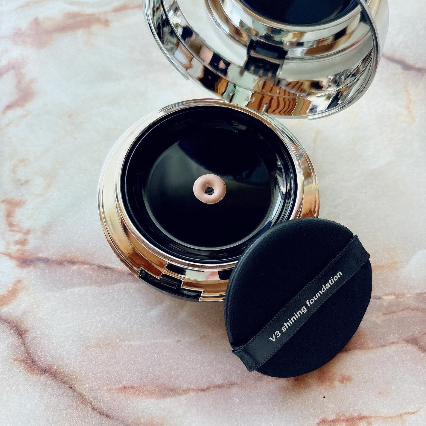 V3シャイニングファンデーション/SPICARE/クッションファンデーションを使ったクチコミ(4枚目)