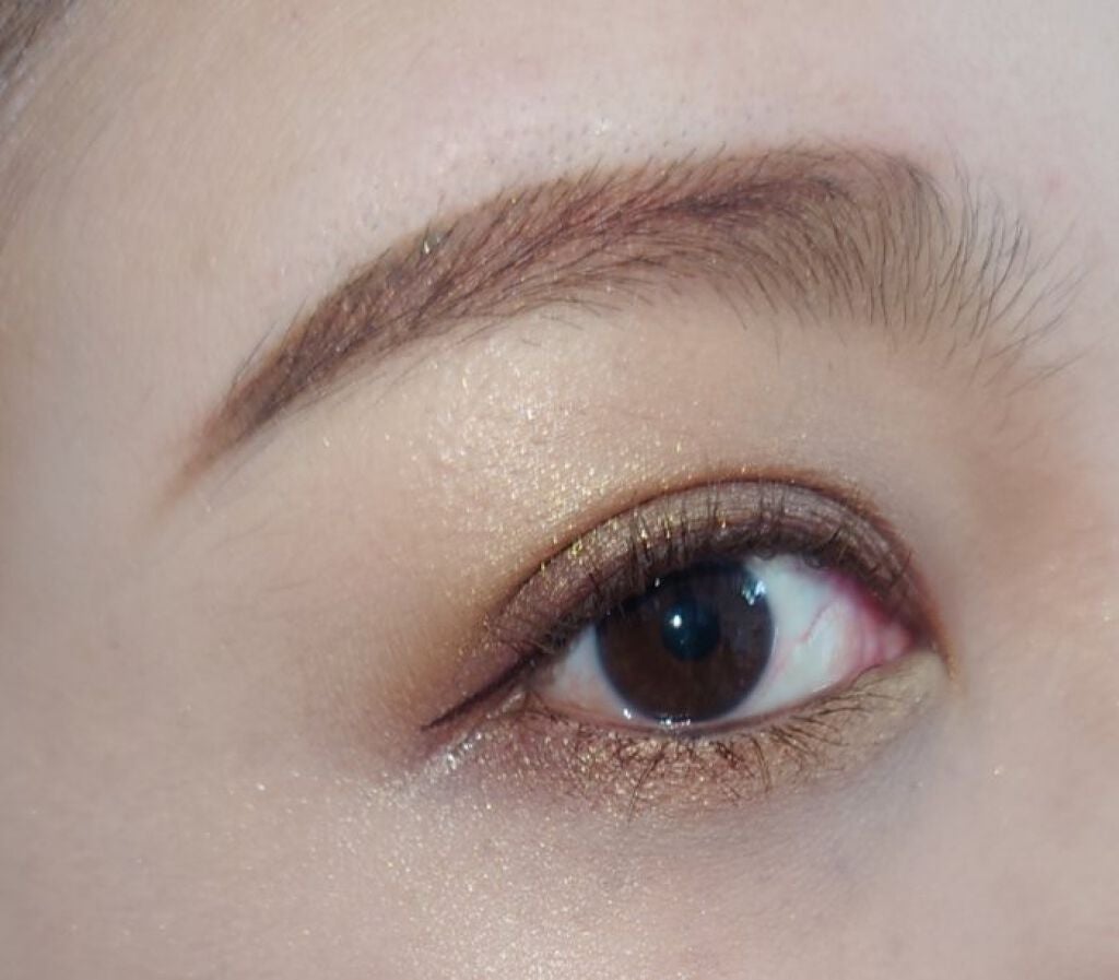 ダズルシャドウ/M・A・C/単色アイシャドウを使ったクチコミ(5枚目)