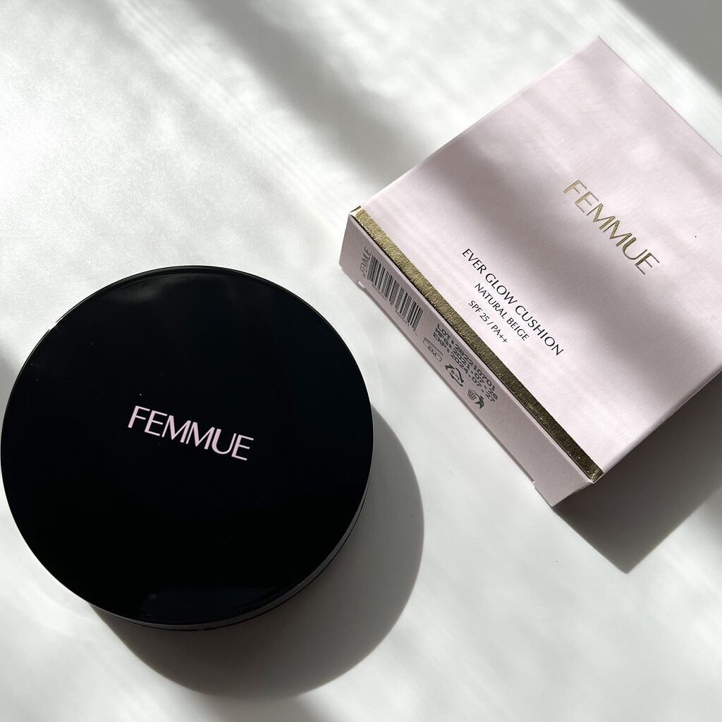 エバーグロウクッション SPF25 PA++/FEMMUE/クッションファンデーションを使ったクチコミ(1枚目)