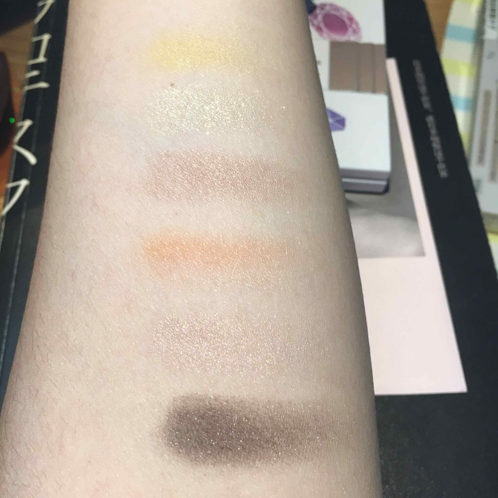 6セレクションアイズ/コフレドール/アイシャドウパレットを使ったクチコミ（2枚目）