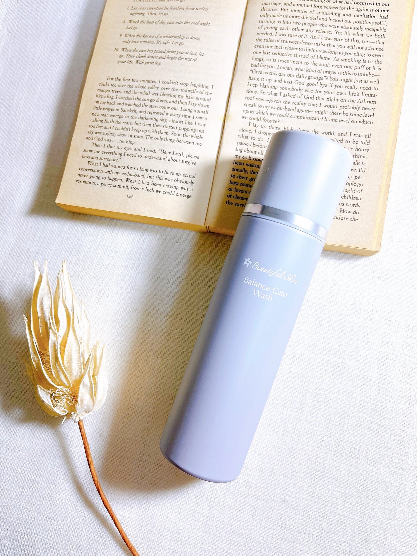 日高 on LIPS 「洗顔って、泡立てるのが面倒。だから私は泡で出てくるタイプを愛用..」(4枚目)