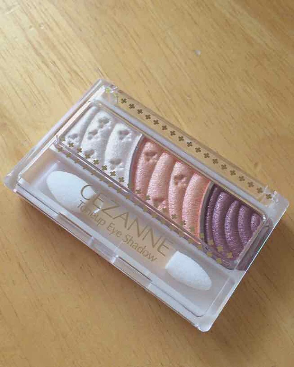 トーンアップアイシャドウ/CEZANNE/アイシャドウパレットを使ったクチコミ（1枚目）