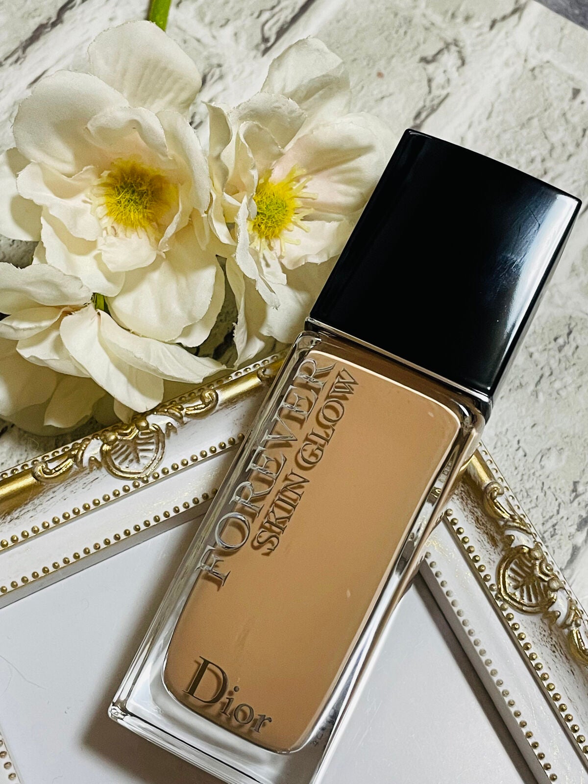 ディオールスキン フォーエヴァー フルイド グロウ/Dior/リキッドファンデーションを使ったクチコミ(1枚目)