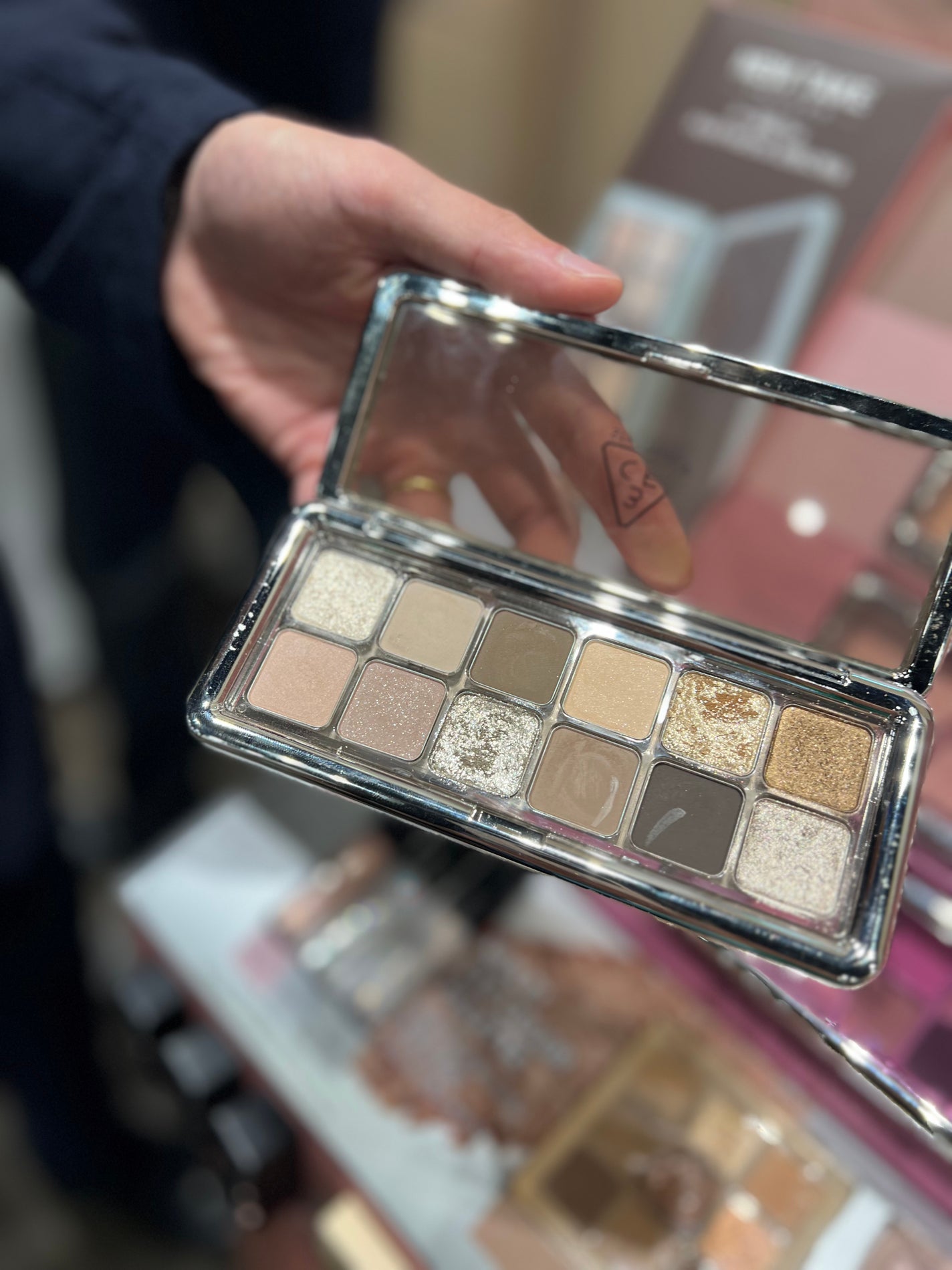 3CE ニューテイク アイシャドウパレット/3CE/アイシャドウパレットを使ったクチコミ(3枚目)
