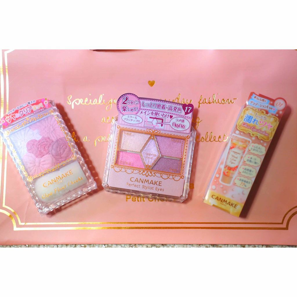 グロウフルールチークス/キャンメイク/パウダーチークを使ったクチコミ（1枚目）