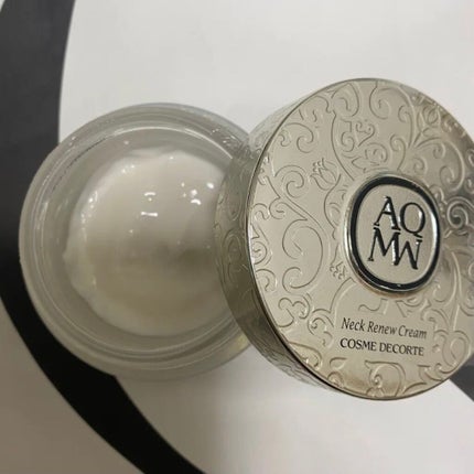 AQWM ネックリニュークリーム/DECORTÉ/フェイスクリームを使ったクチコミ(2枚目)