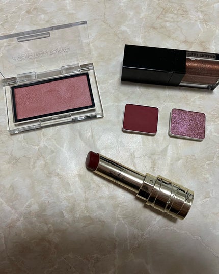 プレスド アイシャドー(レフィル) PR ピンクベージュ/shu uemura/単色アイシャドウを使ったクチコミ(1枚目)